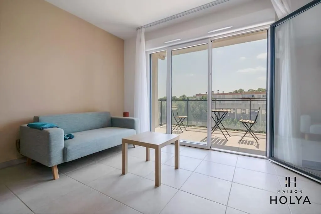 Le Plein Sud - A Avignon - 376B Apartment